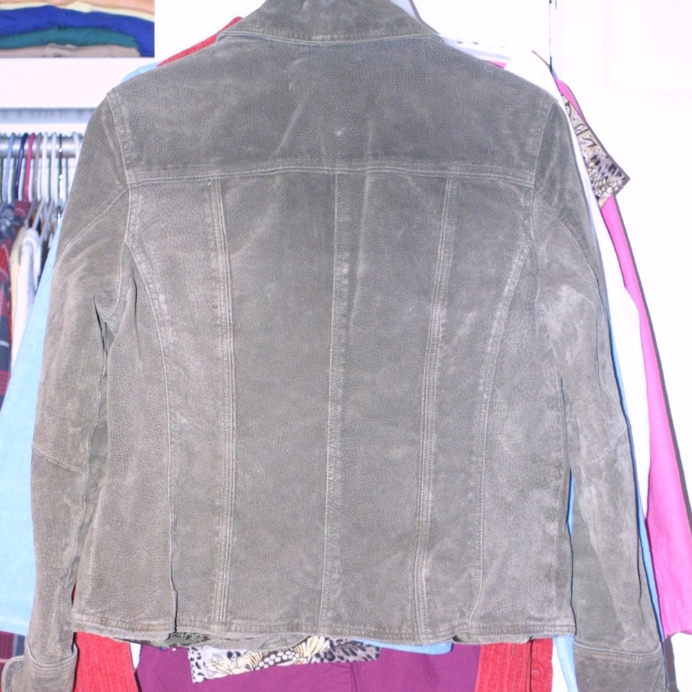 Leather Jacket - Picture 4 of 4